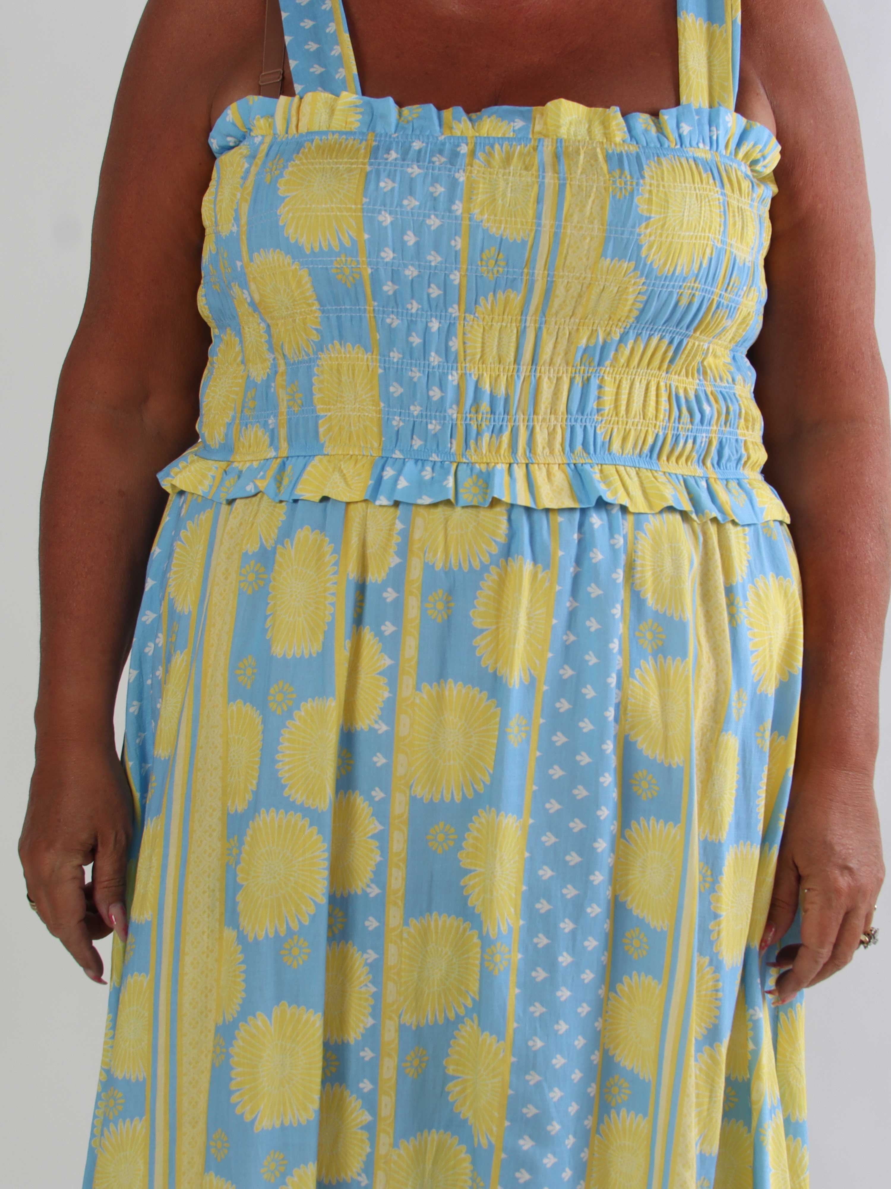 Marisol Sunburst - Blomstret plus size sommerkjole i viskose med smock henover brystet